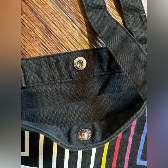 Tote bag with geometric pattern. 100% cotton. No brand tag. - Picture 7 of 10